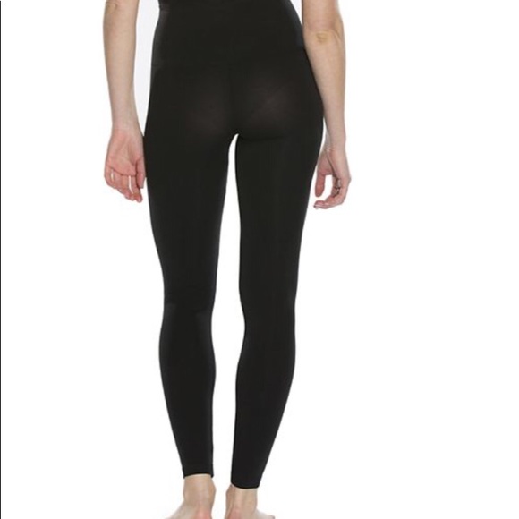 Spanx Women’s Shaping Leggings - Picture 7 of 7